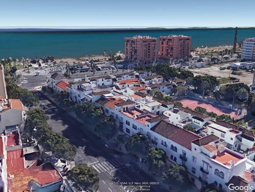 Paseo Maritimo de Poniente Appartamento Málaga Esterno foto